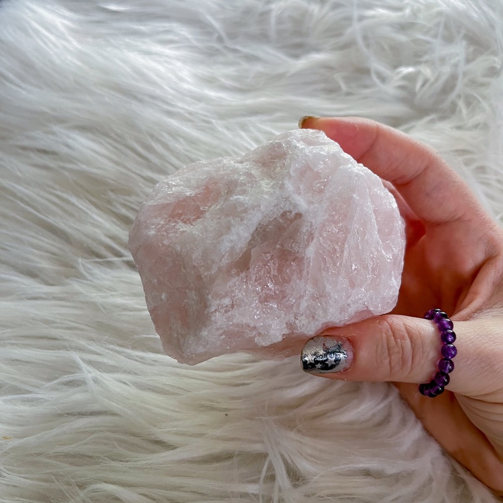 Rose quartz raw chunk